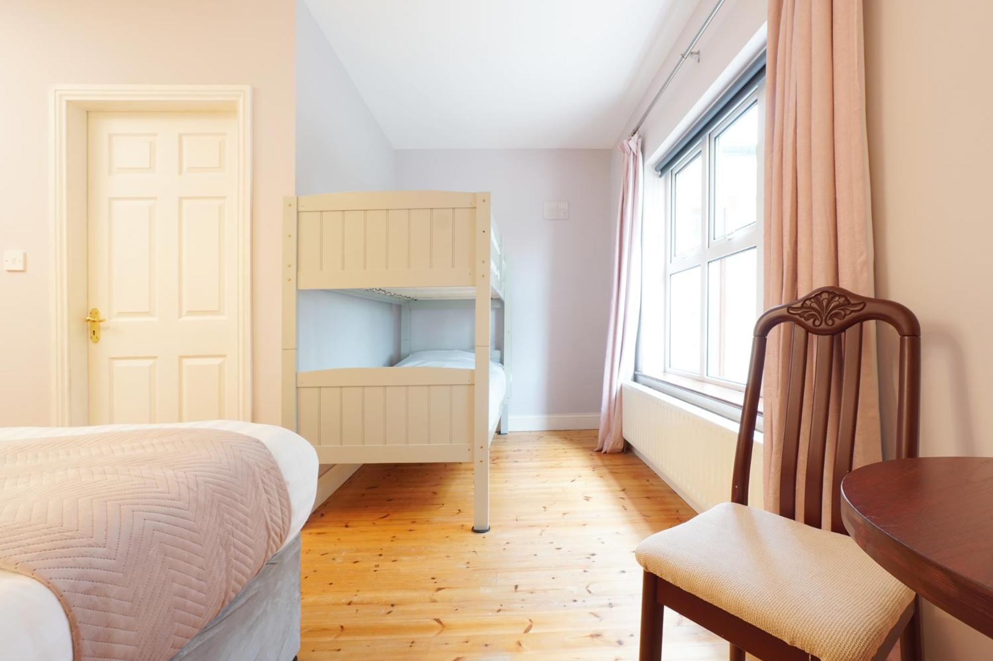 Ashville Guesthouse Westport Luaran gambar